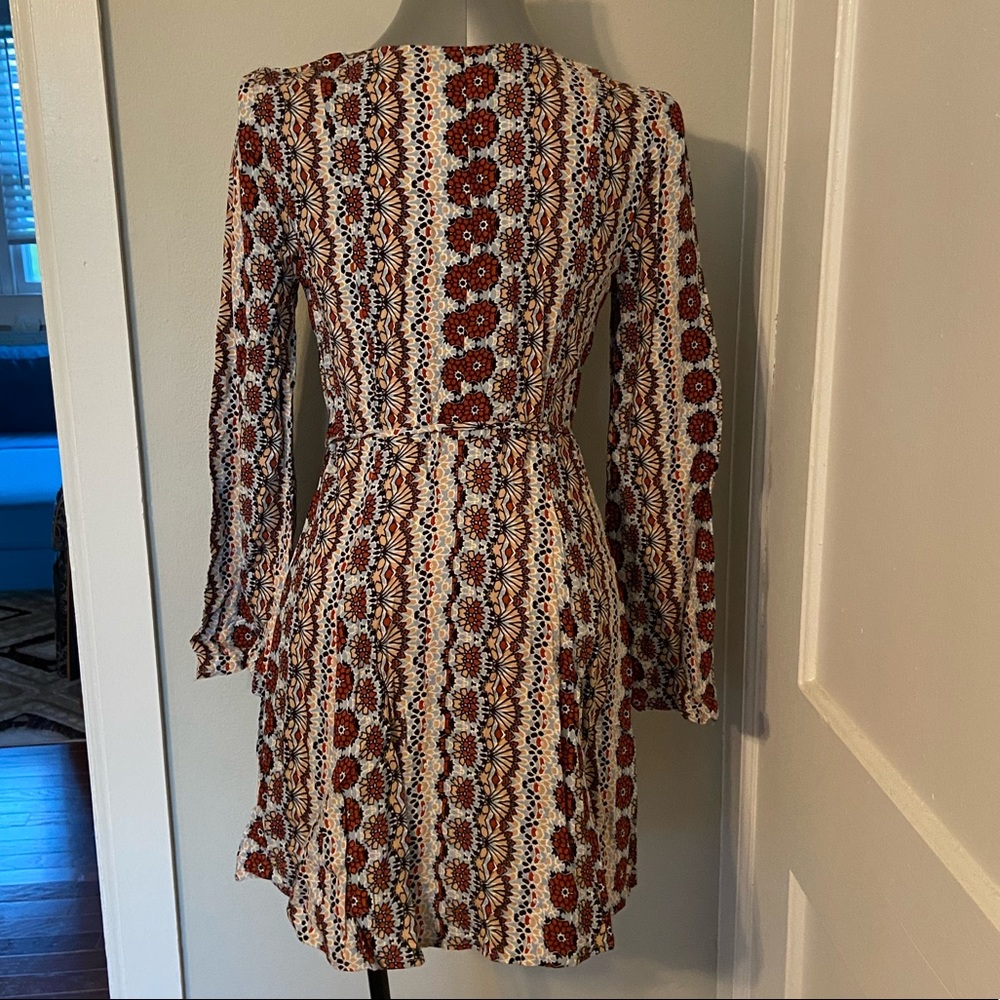 Retro Style Dress - Picture 5 of 8